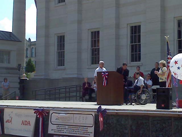 MVFHC President/CEO Jim McCarthy accepts partnership award from ACIL assistant director Greg Kramer